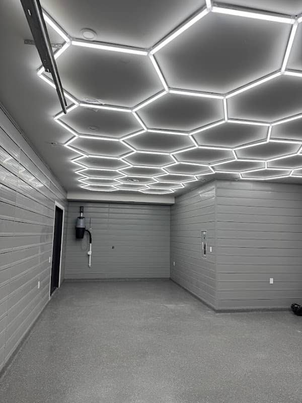 Cave Flooring project photo
