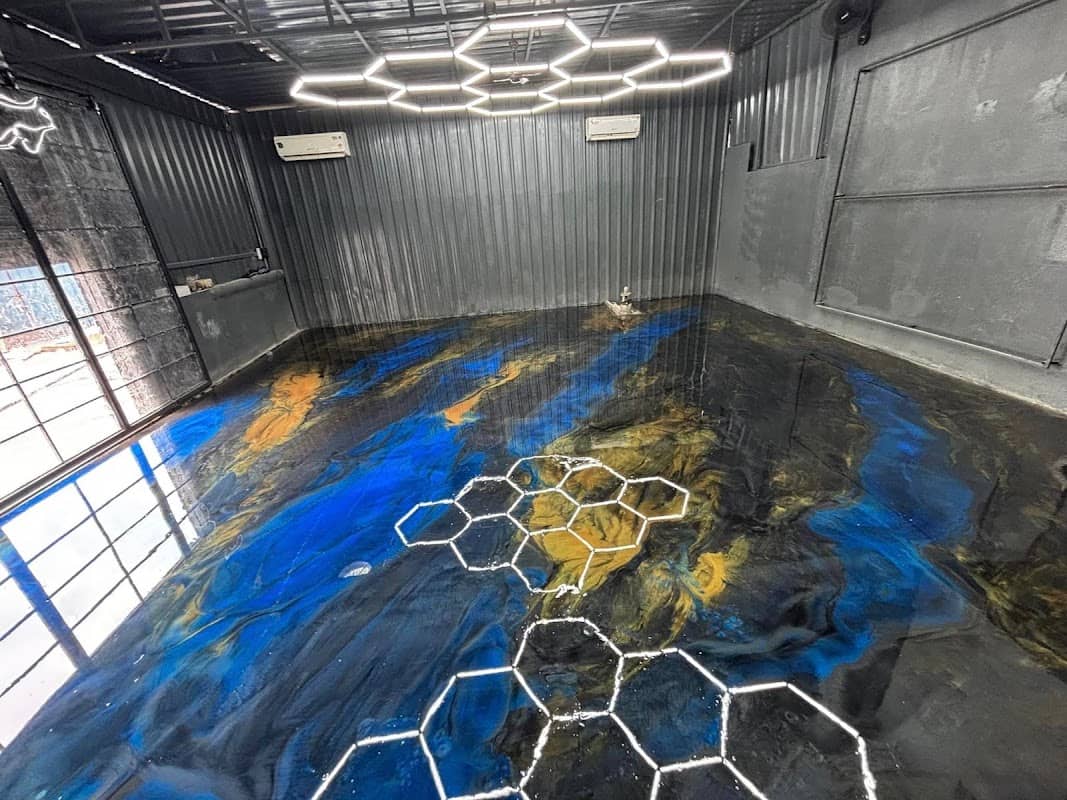 Crystal Clear Epoxy Flooring - Toronto photo 2