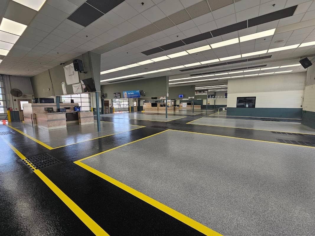 Crystal Clear Epoxy Flooring - Toronto photo 4