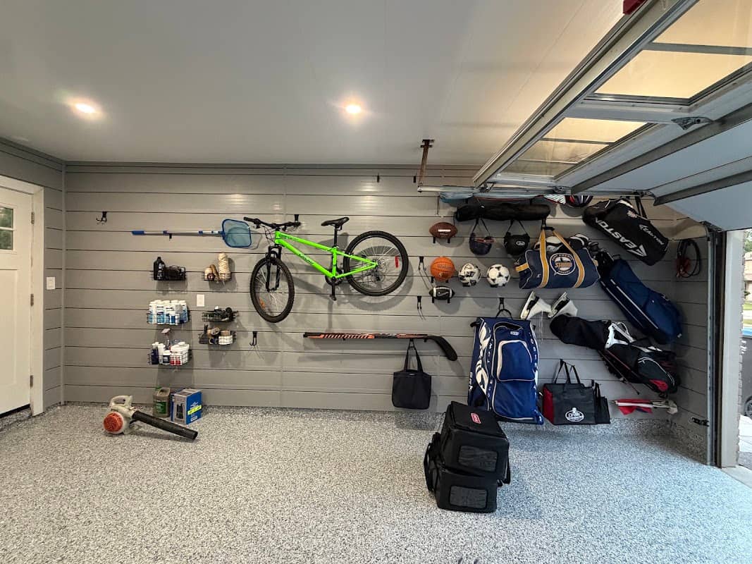 The Happy Garage photo 2